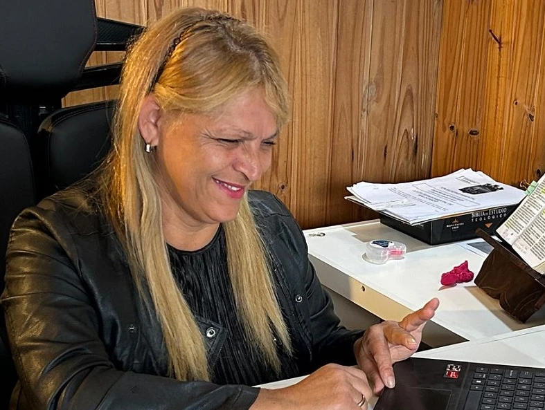 Con 15 años de voluntariado Oliveras asumió como edil